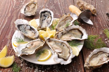 zinc-rich fresh oyster with lemon
